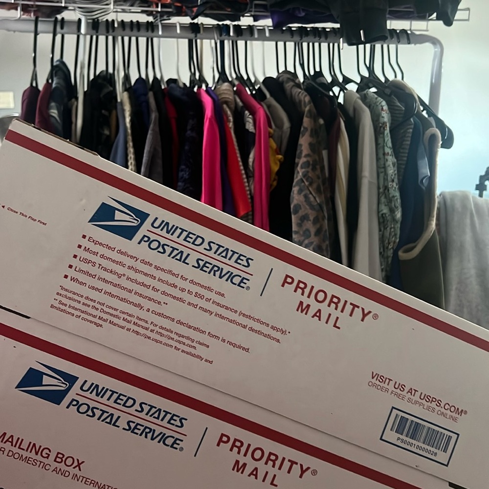 MYSTERY BOX SIZE SMALL